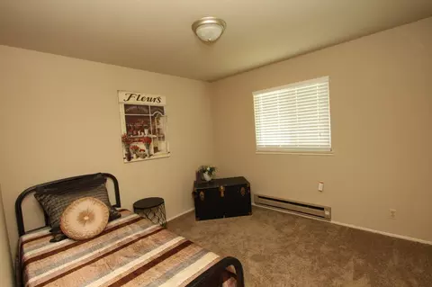 132 Woodhill Dr, Redding, CA 96003 photo 8