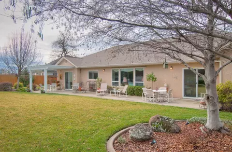 2172 Lafayette Ct, Redding, CA 96003 photo 35