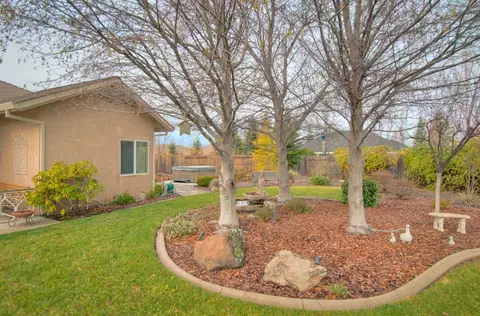 2172 Lafayette Ct, Redding, CA 96003 photo 32