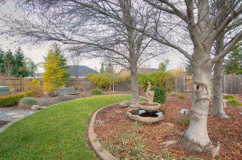 2172 Lafayette Ct, Redding, CA 96003 photo 31