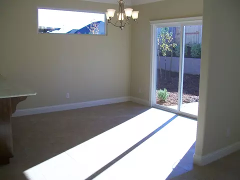 663 Rogue River Way, Redding, CA 96003 photo 12