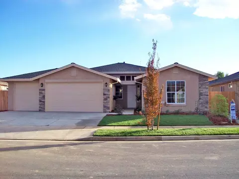 663 Rogue River Way, Redding, CA 96003 photo 1