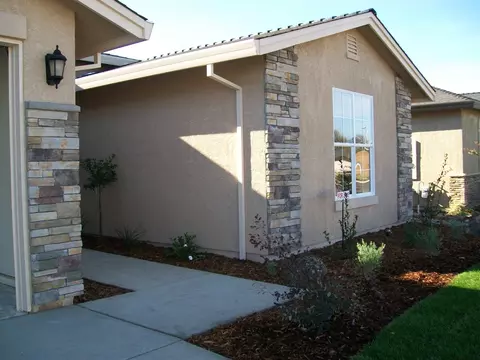 663 Rogue River Way, Redding, CA 96003 photo 25