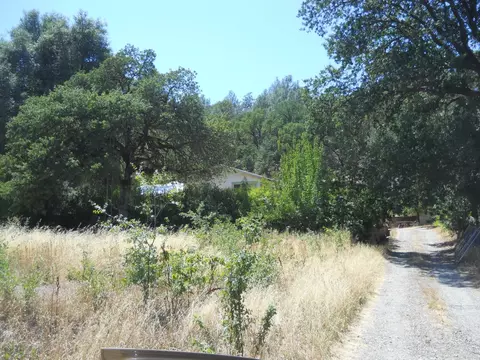 4726 Cedars Rd, Redding, CA 96001 photo 3