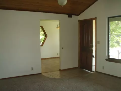1699 Lakeside Dr, Redding, CA 96001 photo 9