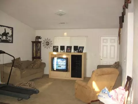 11387 Balboa, Redding, CA 96003 photo 2