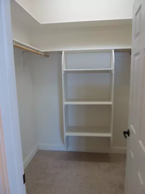 871 Collyer, Redding, CA 96002 photo 26