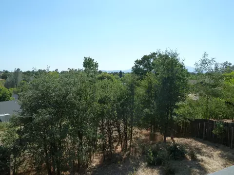 871 Collyer, Redding, CA 96002 photo 30
