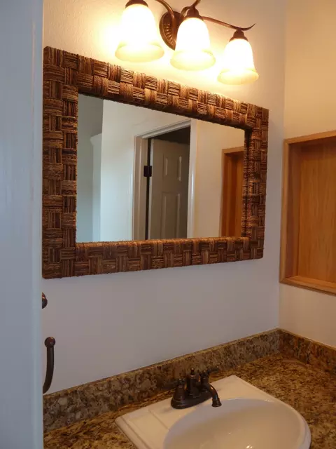 871 Collyer, Redding, CA 96002 photo 24