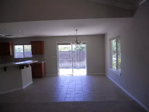 7598 Pit Rd, Redding, CA 96001 photo 4