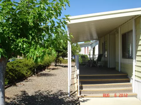 418 Balsawood Dr, Redding, CA 96003 photo 2