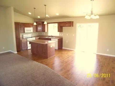 2201 Culpepper Ln, Anderson, CA 96007 photo 2