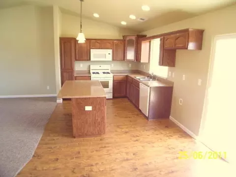 2201 Culpepper Ln, Anderson, CA 96007 photo 3