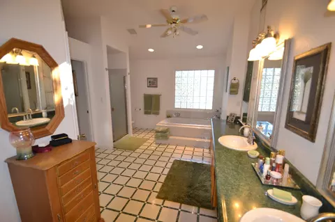 13249 Luna, Redding, CA 96003 photo 8
