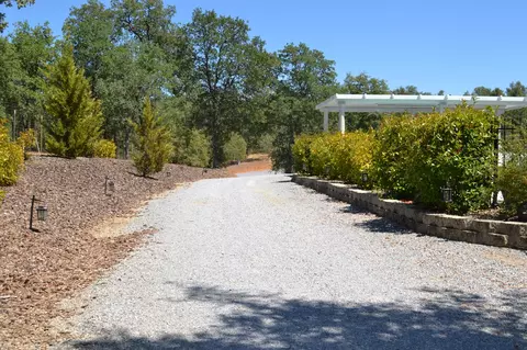 13249 Luna, Redding, CA 96003 photo 33
