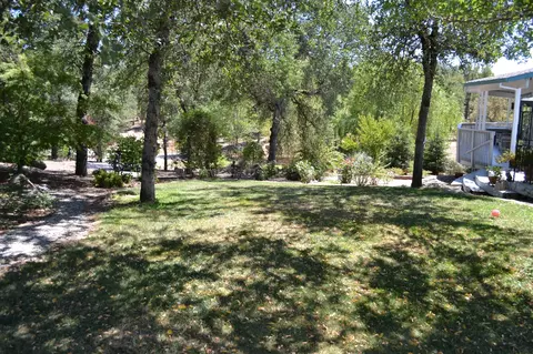13249 Luna, Redding, CA 96003 photo 34
