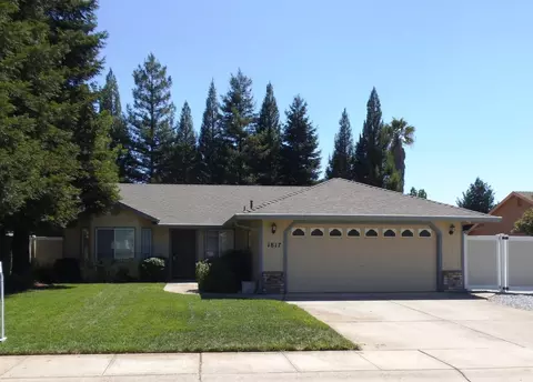 1817 Trumpet, Redding, CA 96003 photo 1