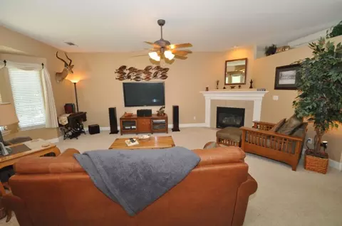 4436 Quinton Dr, Redding, CA 96001 photo 13