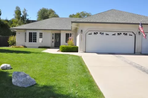 4436 Quinton Dr, Redding, CA 96001 photo 1