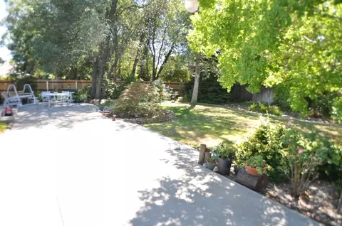 4140 Saratoga Dr, Redding, CA 96002 photo 20