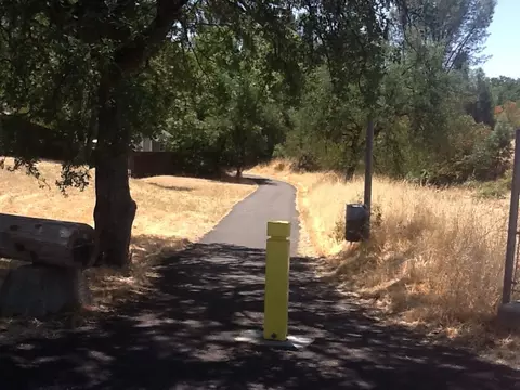 2980 Lake Redding Dr, Redding, CA 96003 photo 11