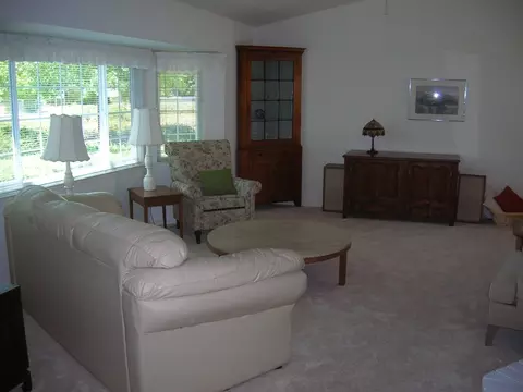 2980 Lake Redding Dr, Redding, CA 96003 photo 5