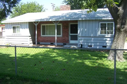 710 Center Ave, Red Bluff, CA 96080 photo 4