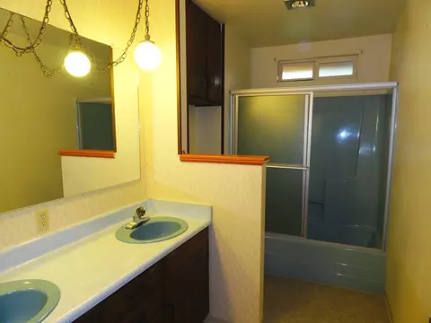1392 Ridge Dr, Redding, CA 96001 photo 8