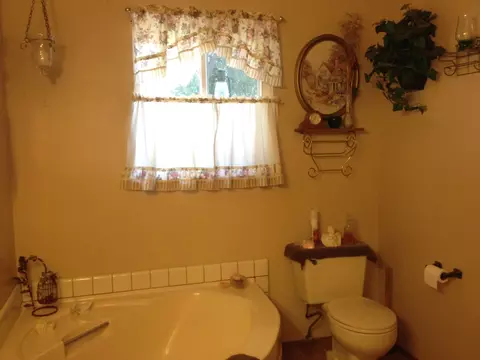 3929 Elin Ct, Redding, CA 96002 photo 25