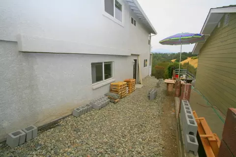 4650 Memory Ln, Redding, CA 96001 photo 3