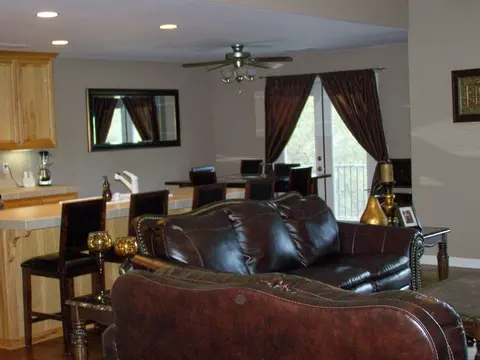 1054 Spring Ridge Dr, Redding, CA 96003 photo 3