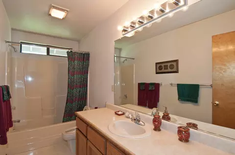 18208 Roseleaf Ln, Redding, CA 96003 photo 16