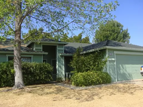 538 Julian St, Redding, CA 96003 photo 1