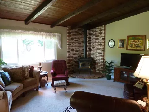1675 Filaree Dr, Redding, CA 96002 photo 21