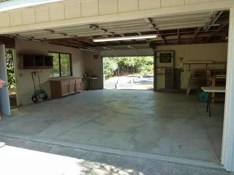 1675 Filaree Dr, Redding, CA 96002 photo 12