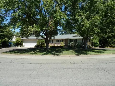 1675 Filaree Dr, Redding, CA 96002 photo 2