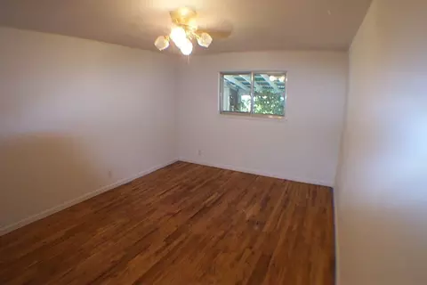 1590 Oakdale, Redding, CA 96002 photo 9