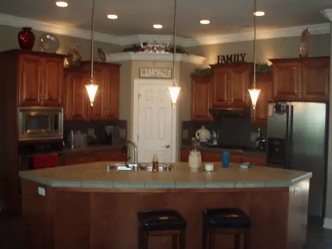 4467 Yellowstone, Redding, CA 96002 photo 6