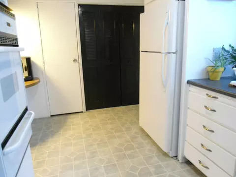 6130 Emerald Ln, Redding, CA 96001 photo 20