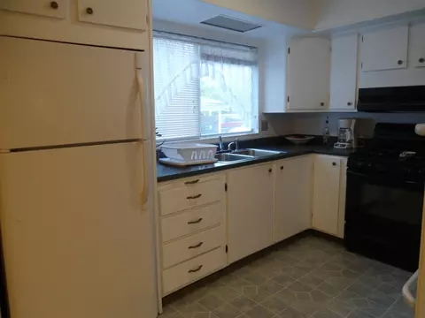 6130 Emerald Ln, Redding, CA 96001 photo 19