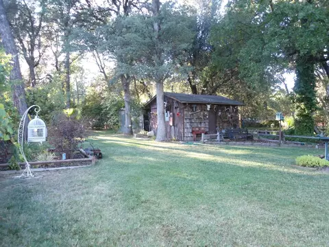 6130 Emerald Ln, Redding, CA 96001 photo 7