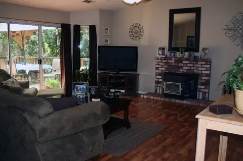 3370 Oak Hvn, Redding, CA 96002 photo 2