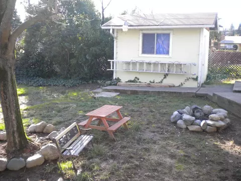 1627 Benton Dr, Redding, CA 96003 photo 14