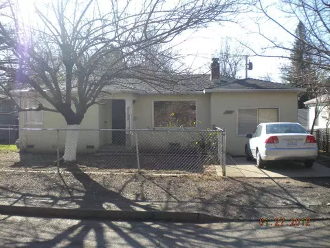 1627 Benton Dr, Redding, CA 96003 photo 1