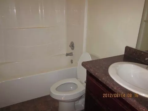 22082 Loop Dr, Redding, CA 96003 photo 5