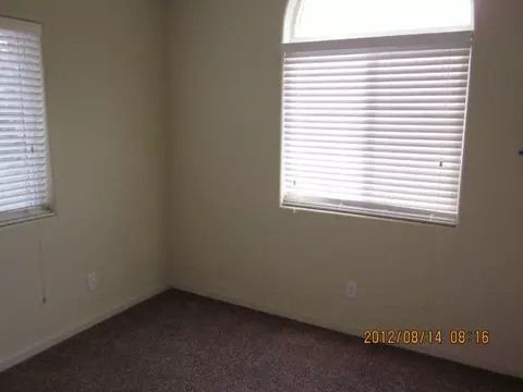 22082 Loop Dr, Redding, CA 96003 photo 7