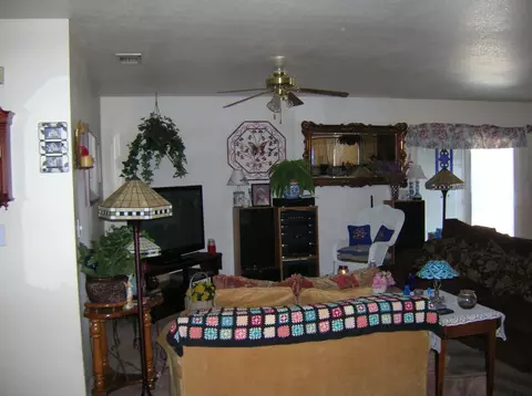 7007 Marvin Trl, Redding, CA 96001 photo 4