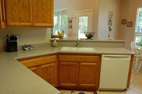 12895 Ivy Ln, Red Bluff, CA 96080 photo 6
