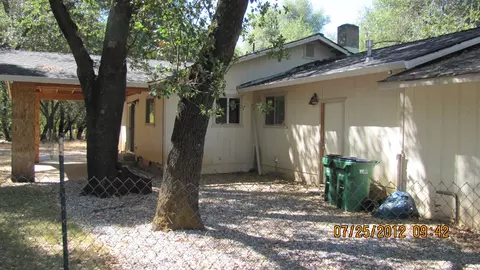 12079 Old Oregon Trl, Redding, CA 96003 photo 9