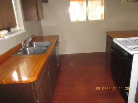 12079 Old Oregon Trl, Redding, CA 96003 photo 4
